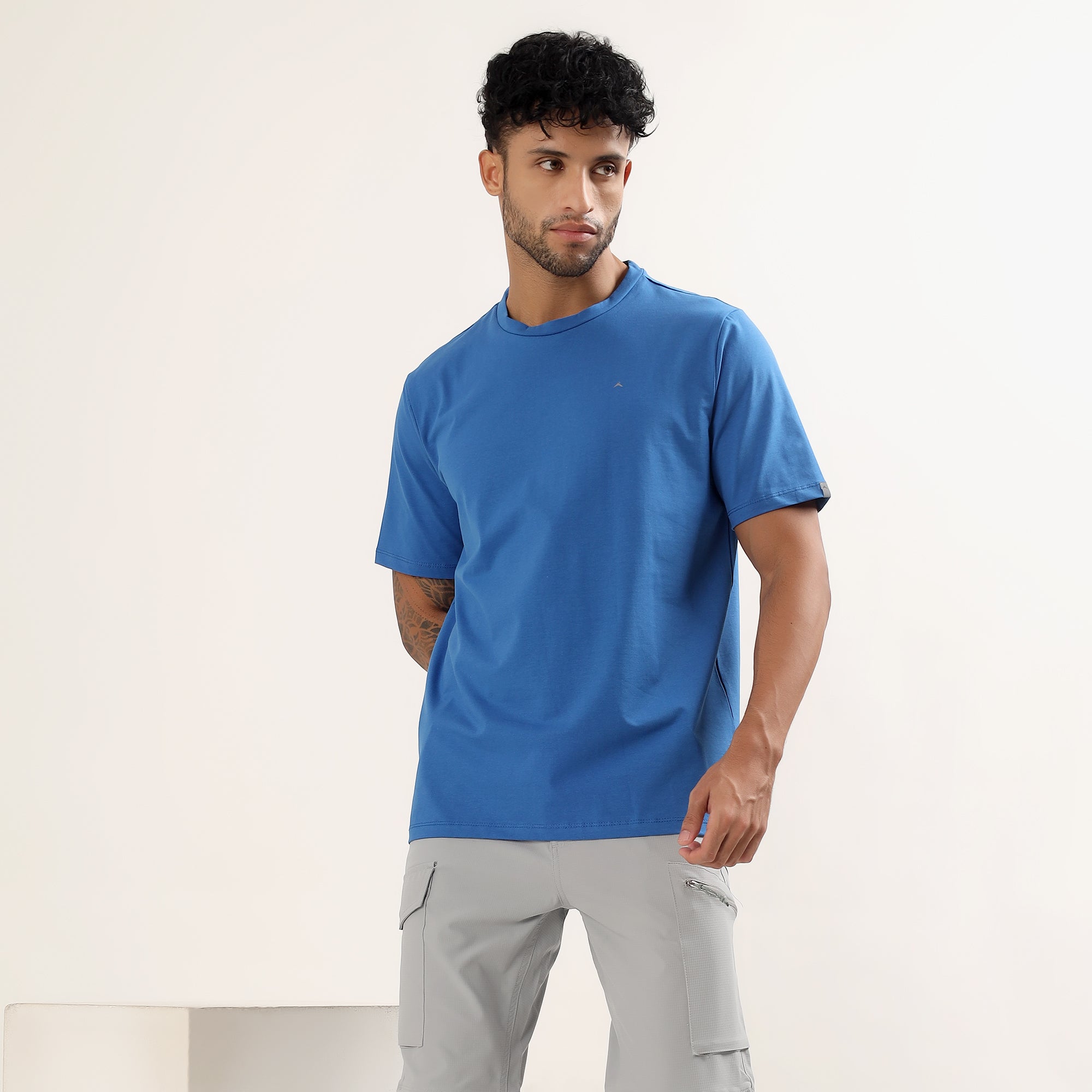 Adventra Men Cotton Lycra Round Neck T-Shirt | APR500 | Navy Blue-thumbmail-3