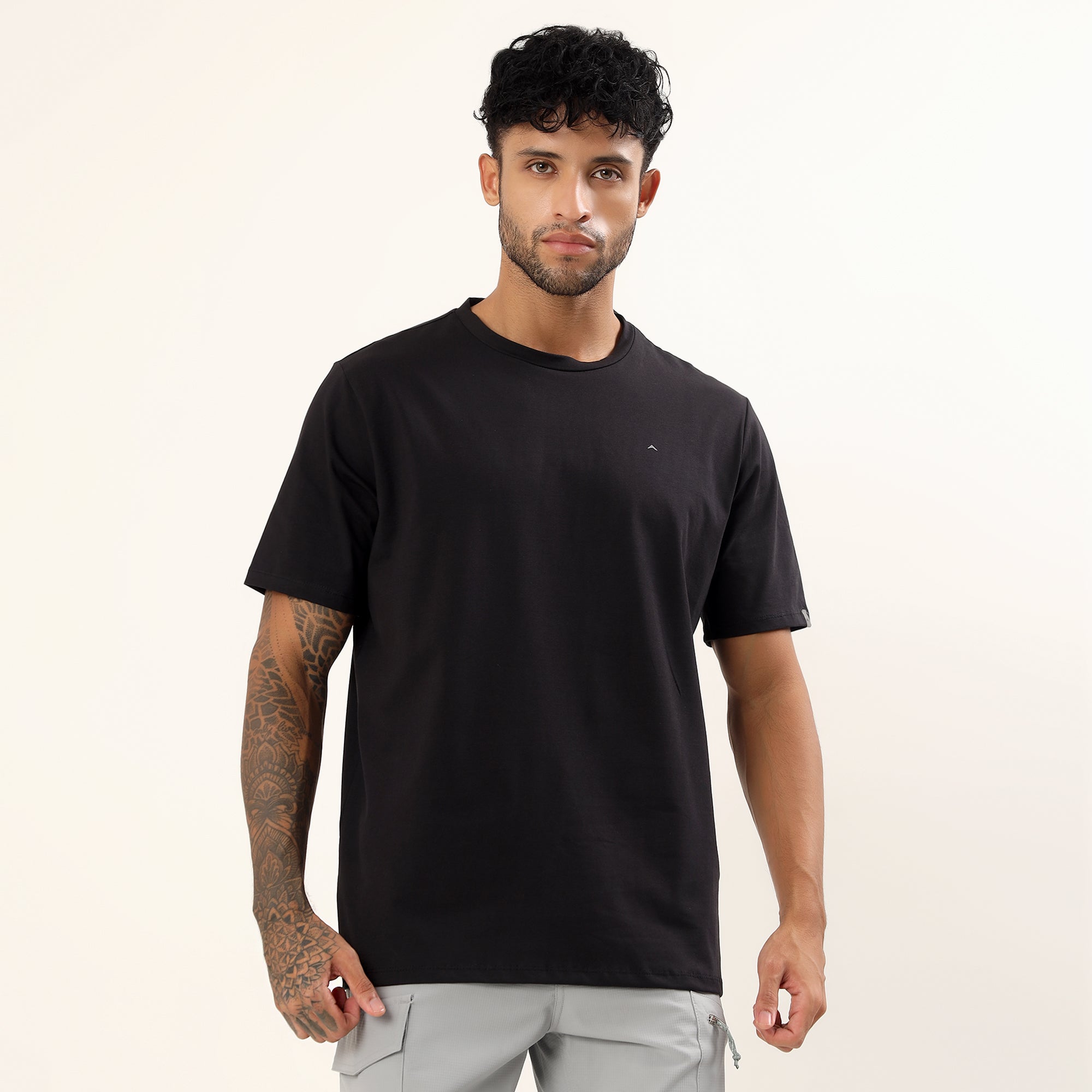 Adventra Men Cotton Lycra Round Neck T-Shirt | APR500 | Black-thumbmail-3