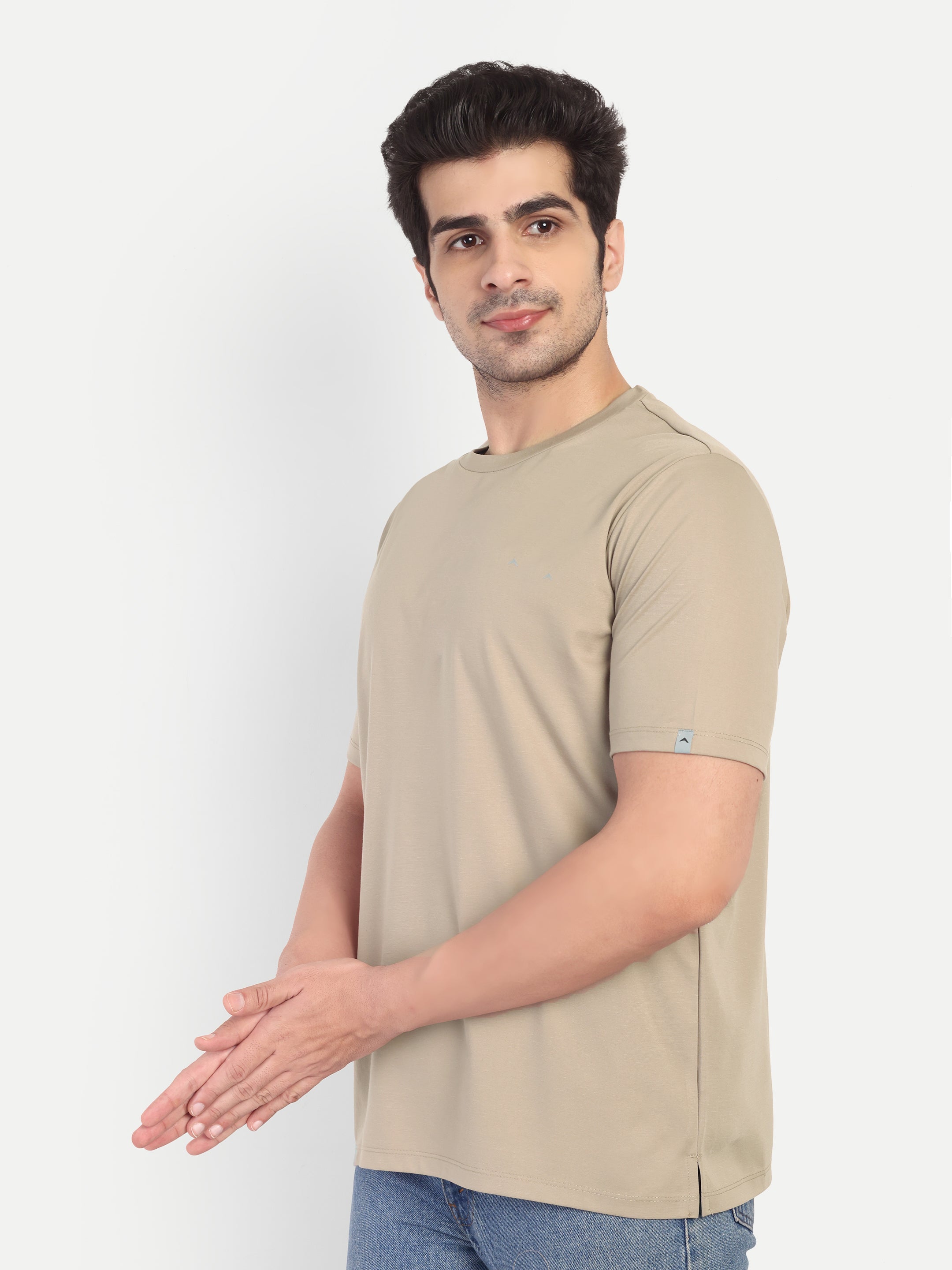 Adventra Elite Round Neck Tee AER100 (Beige)-thumbmail-4