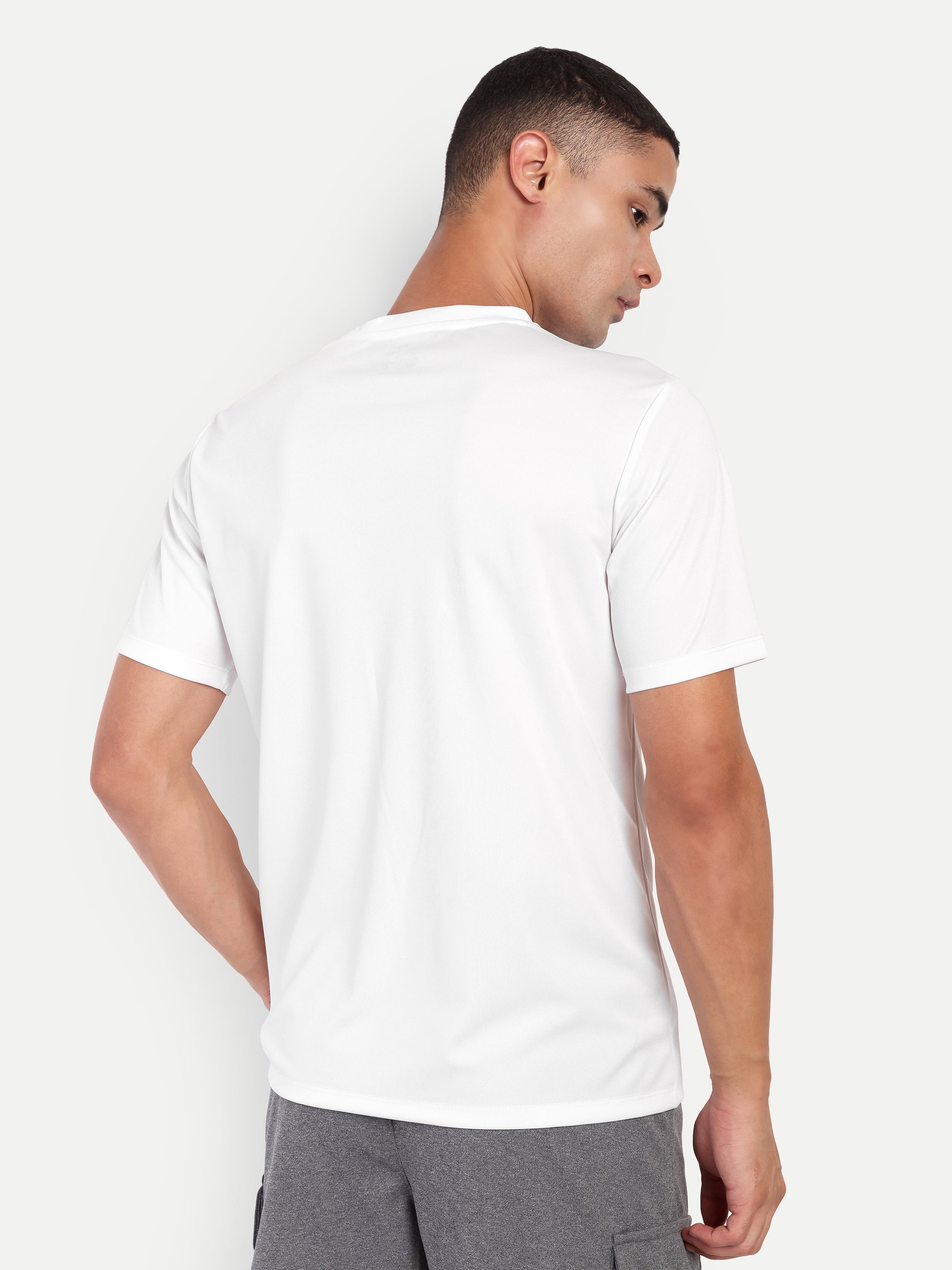 Adventra Basic Round Neck Tee ART103 (White)-thumbmail-5