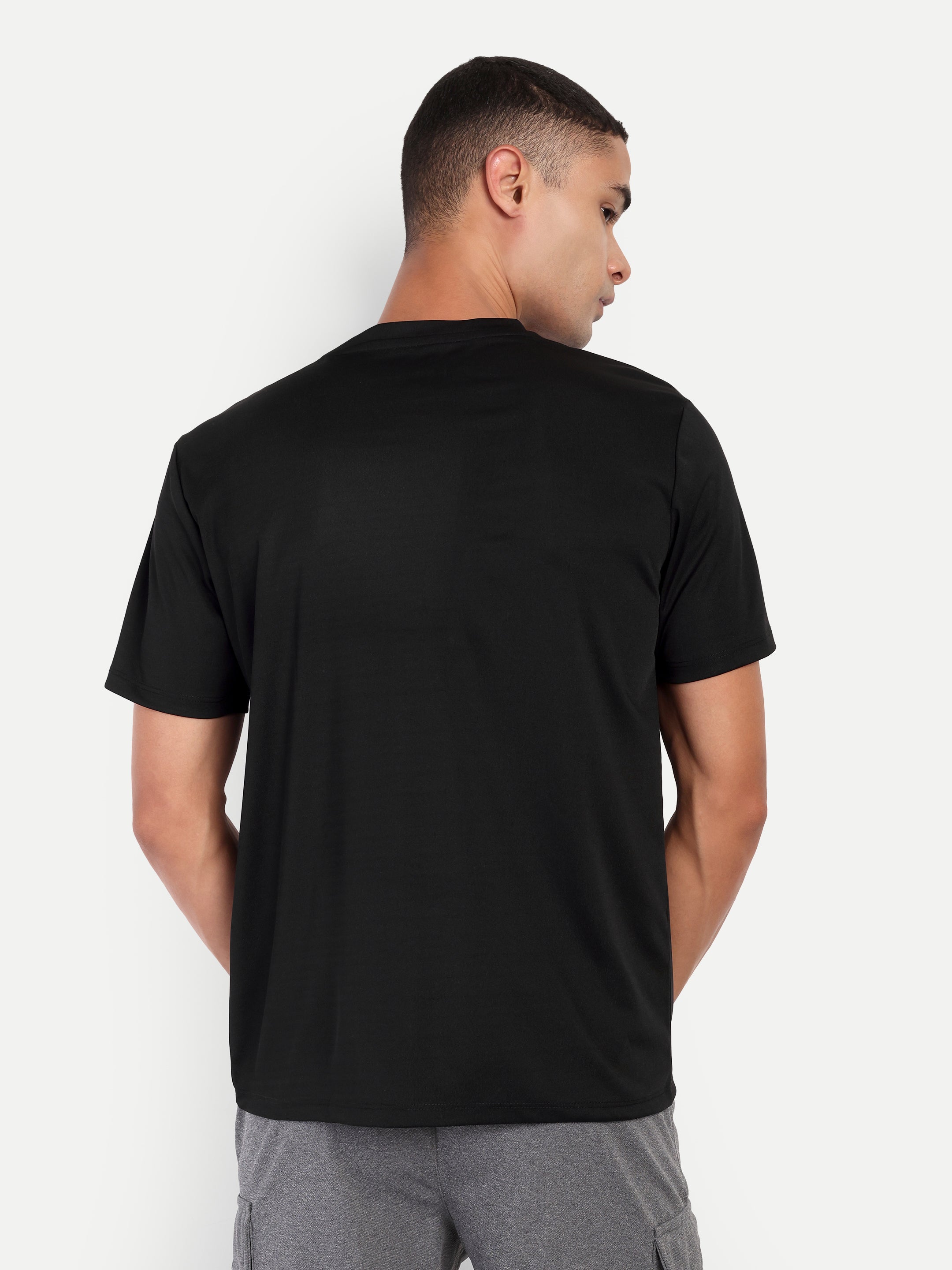Adventra Basic Round Neck Tee ART103 (Black)-thumbmail-5
