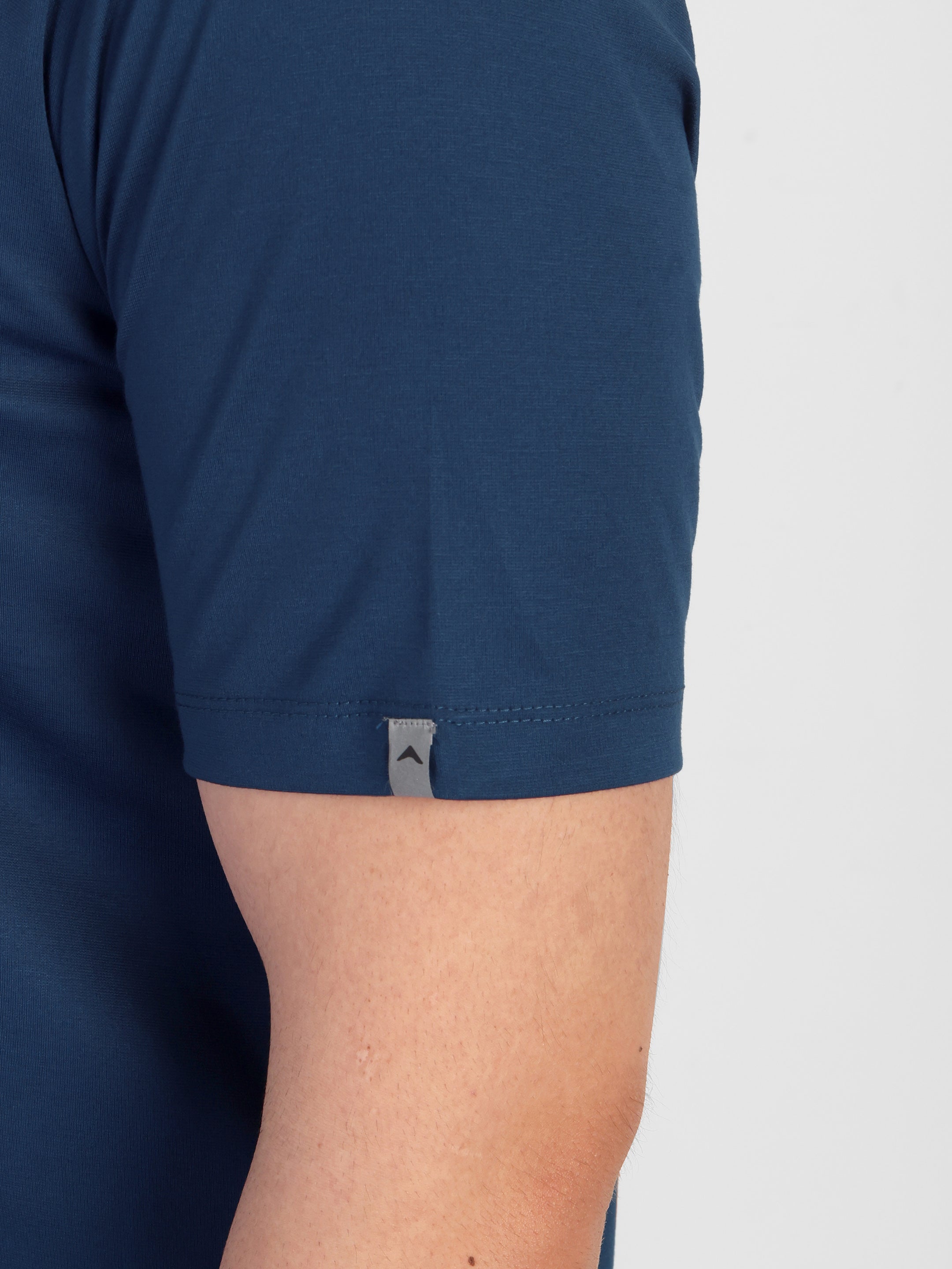 Adventra Elite Round Neck Tee AER100 (Dark Blue)-thumbmail-8