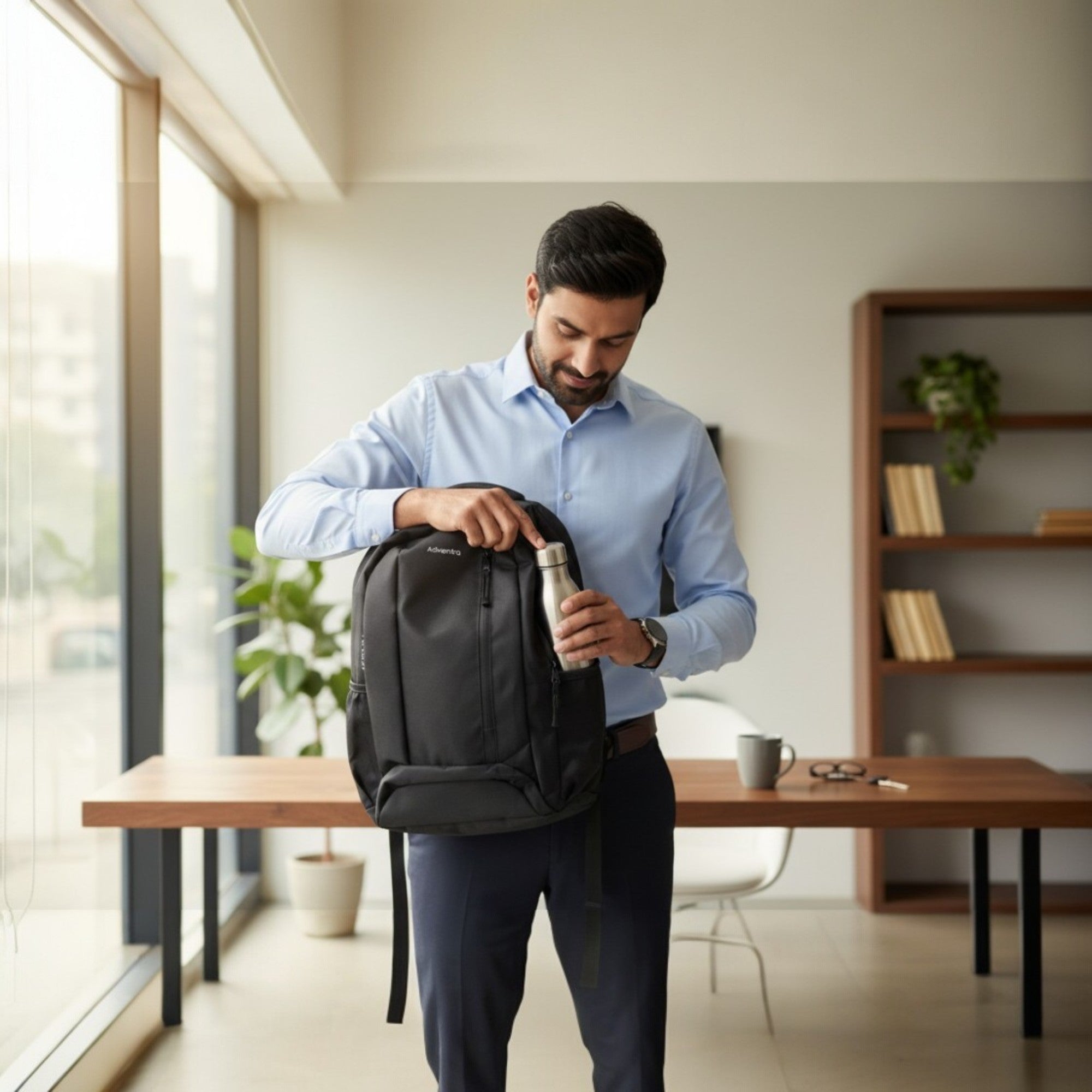 Adventra 20L Backpack – Lightweight Everyday Laptop Bag Black-thumbmail-4